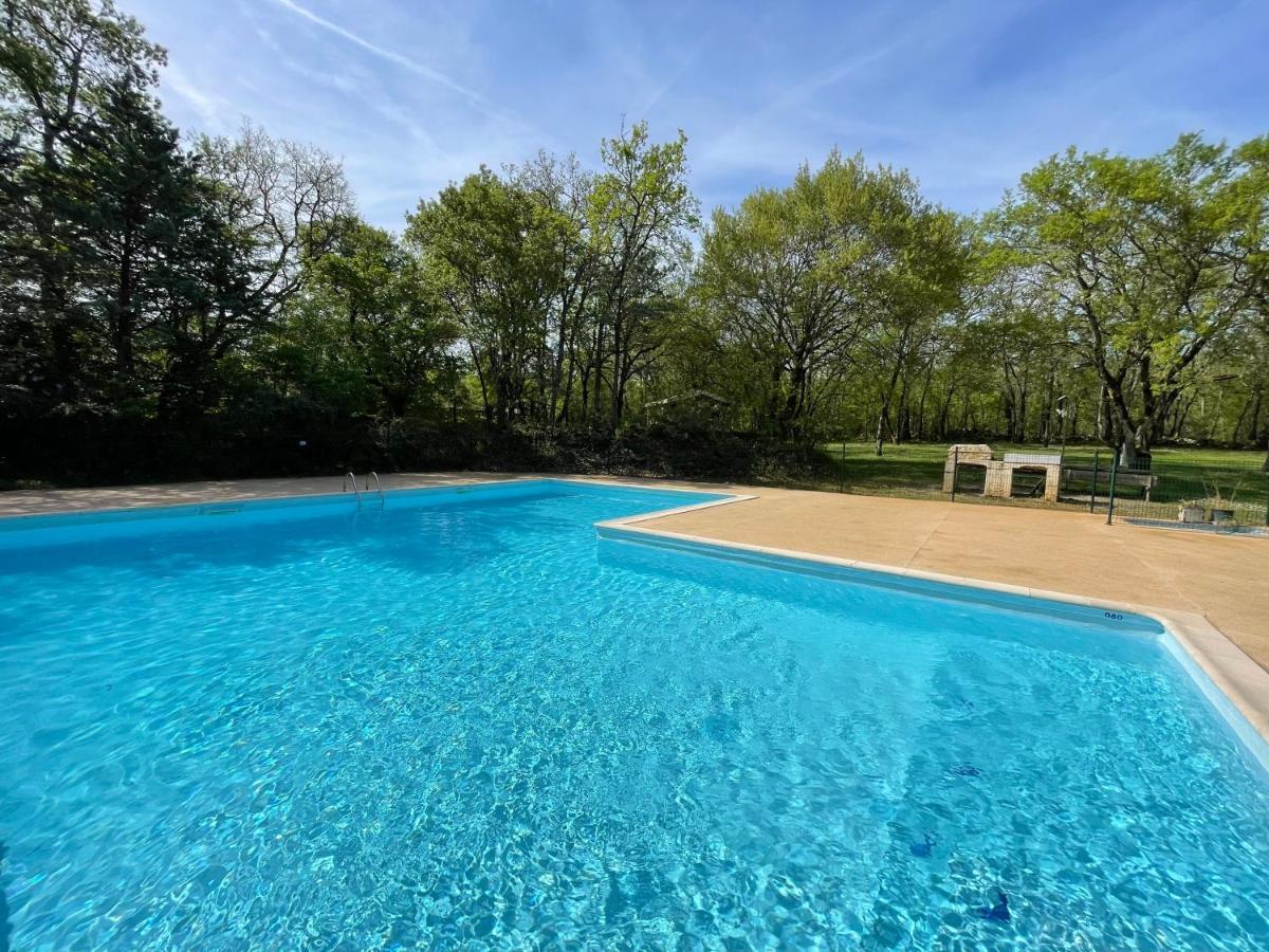 Lodges Du Bois Dodo - Ancien Camping De Bois Redon Septfonds ภายนอก รูปภาพ
